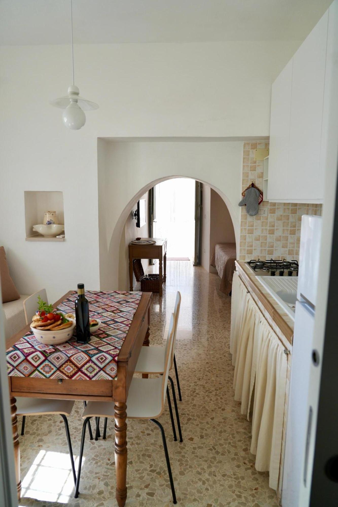 צ'לייה מספיקה Trullo Canopo מראה חיצוני תמונה